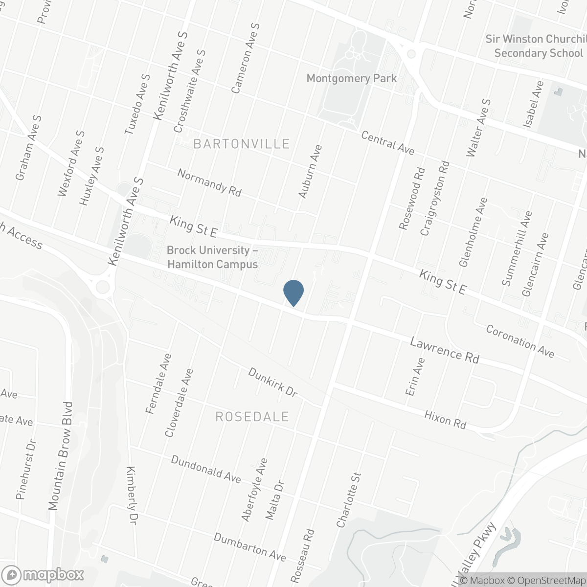 25 WOODBRIDGE Road, Hamilton, Ontario L8K 3C6